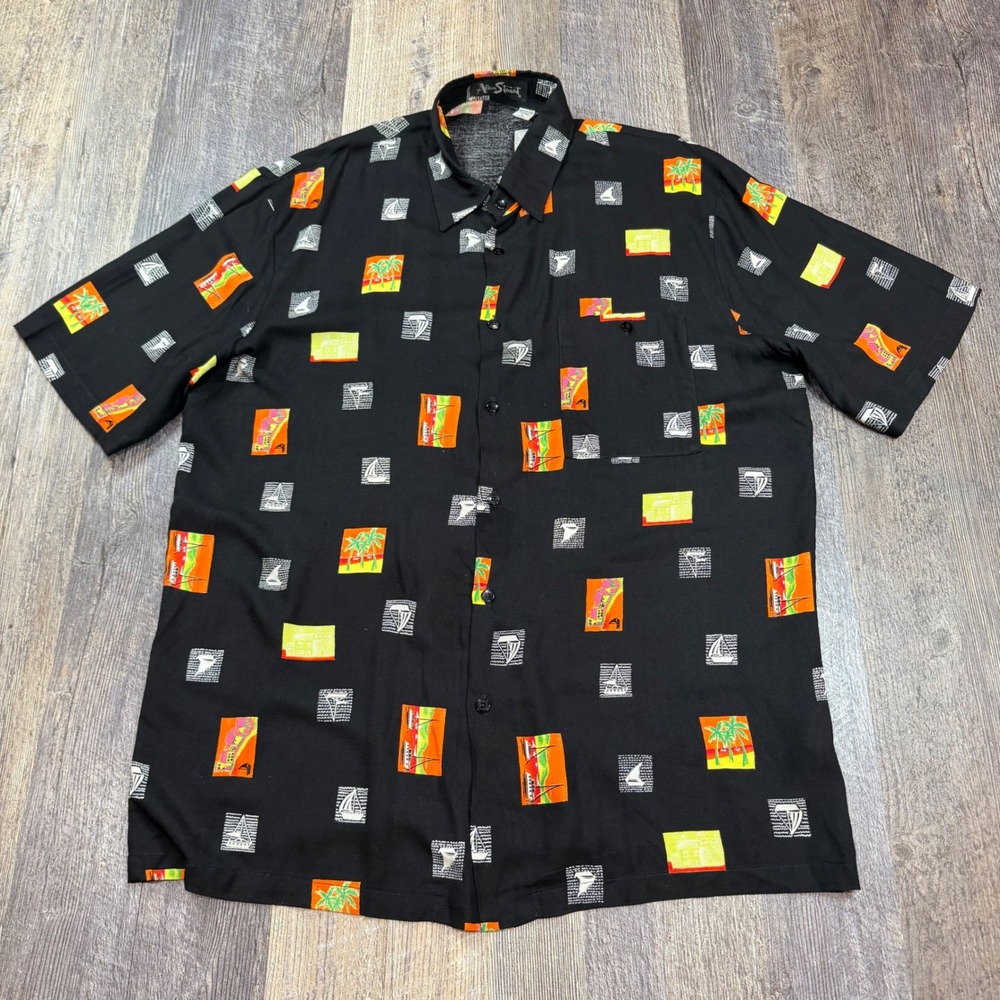 Alan Stuart Button Down Short Sleeve Shirt Men Large Black Rayon Vintage USA